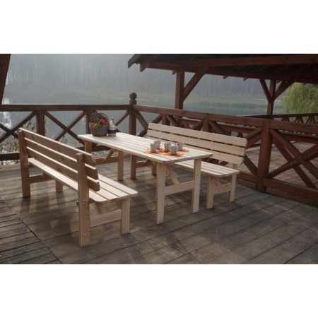 Zahradní dřevěný stůl z masivu - přírodní borovice