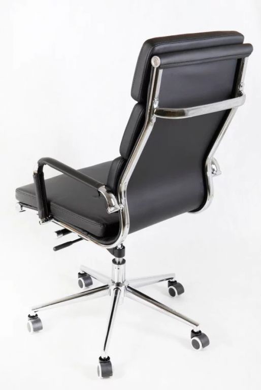 Elegantní kancelářská otočná židle s chromovaným rámem