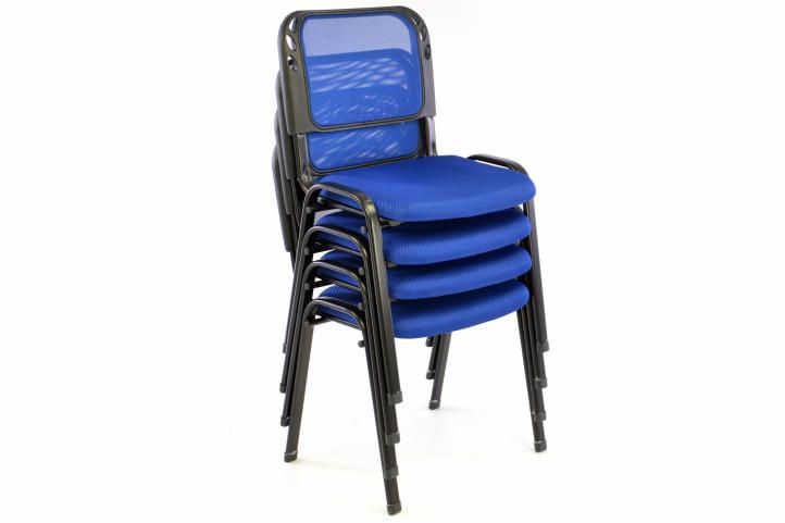 Stohovatelná židle s ocelovým rámem, modrá