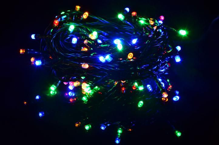 Světelný řetěz s LED diodami venkovní / vnitřní, změna barev, 3,9 m
