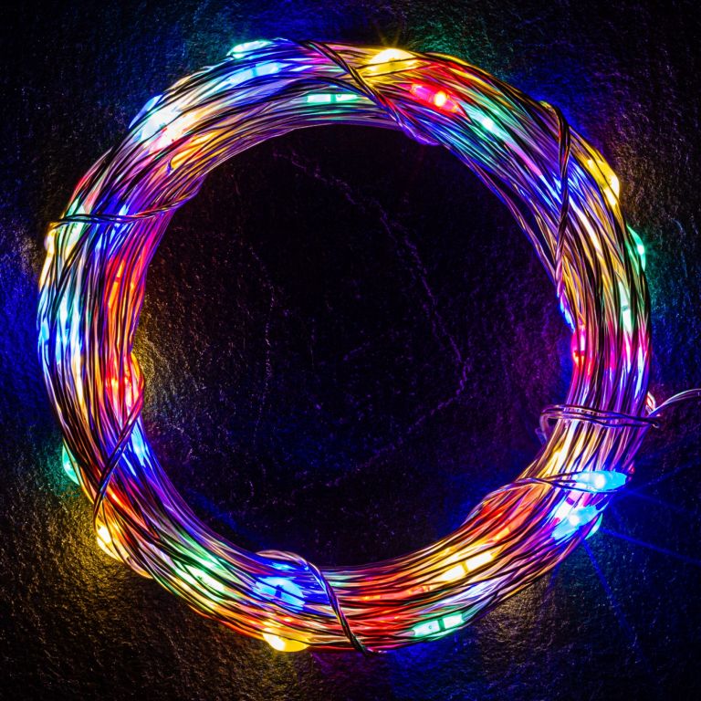 2x světelný drátek s LED diodami venkovní / vnitřní, barevný, na baterie, 100 LED, 10 m