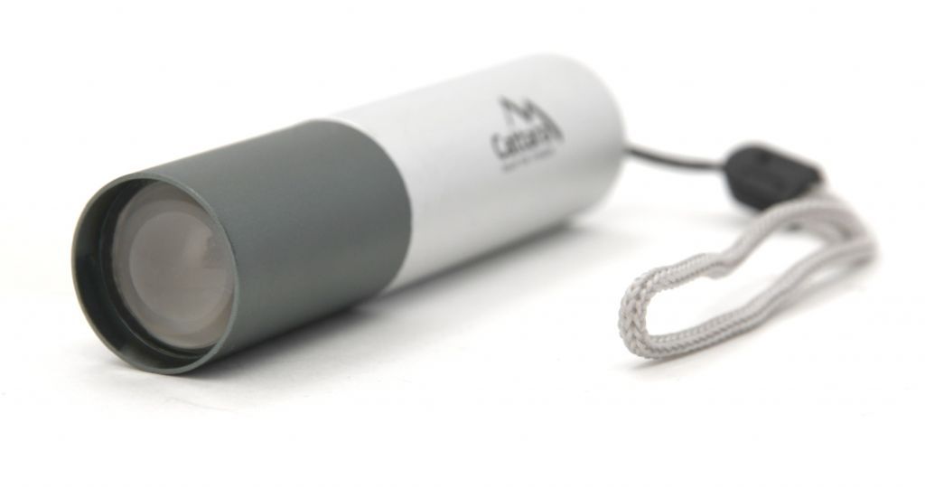Malá ruční kapesní svítilna vysokosvítivá LED 120 lm, nabíjecí, stříbrná