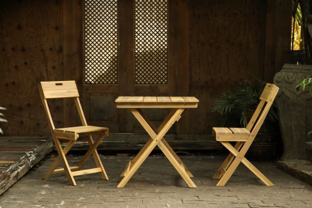 Dřevěný bistro / balkonový set pro 2 osoby venkovní, masiv akácie, skládací židle